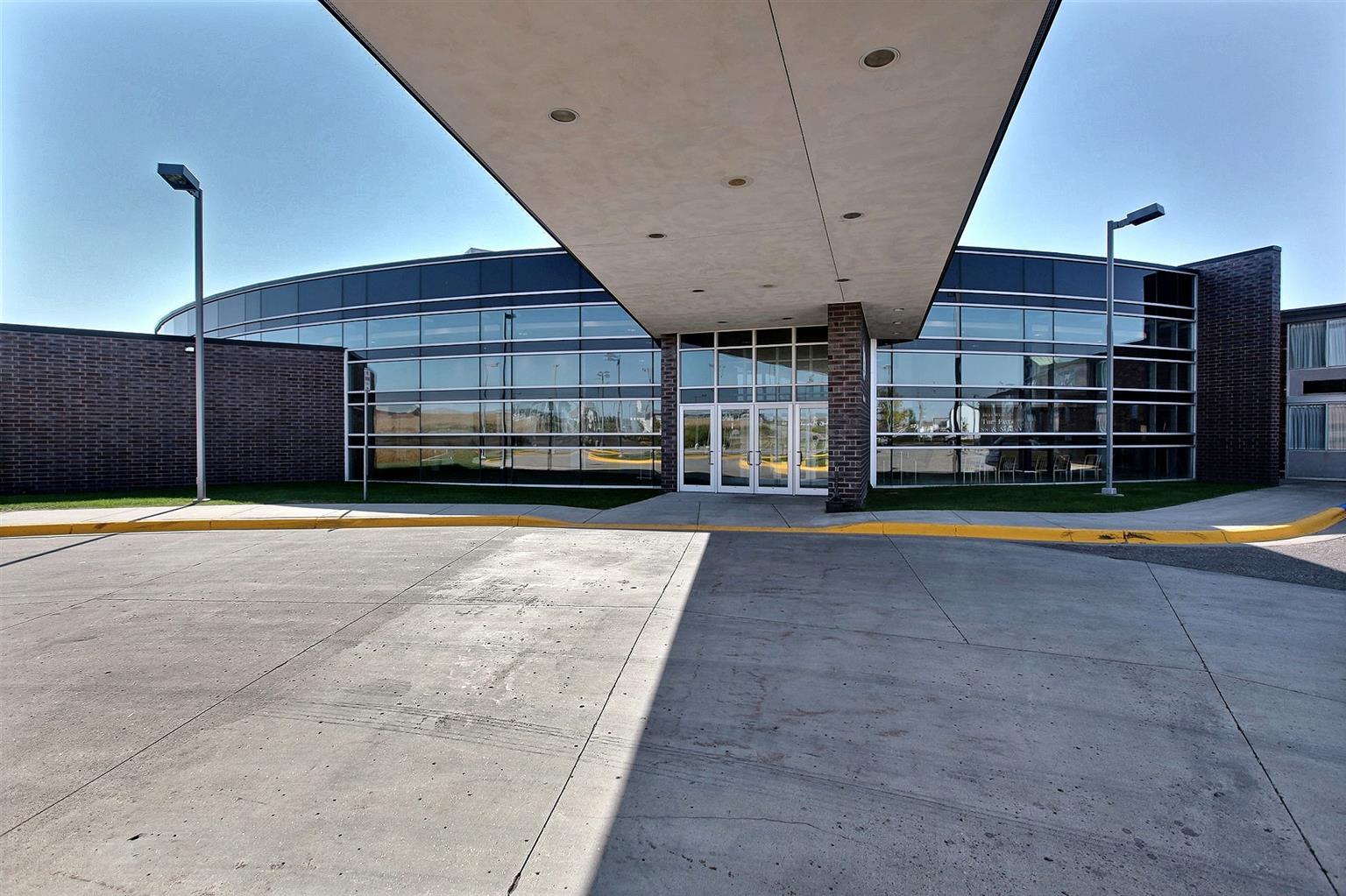 Country Inn & Suites By Radisson, Fergus Falls, Mn Exterior photo